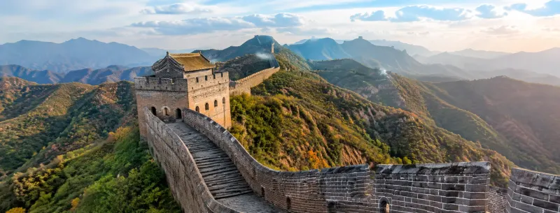 China guided tour packages to the Great Wall at Mutianyu, Forbidden City Beijing, and Xi'an terra-cotta warriors, planned by Piccola Travel, a Miami travel agency.