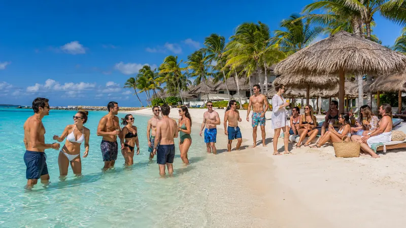 Group vacation packages to Mexico Cancun and Riviera Maya all-inclusive resorts planned by Piccola Travel.
