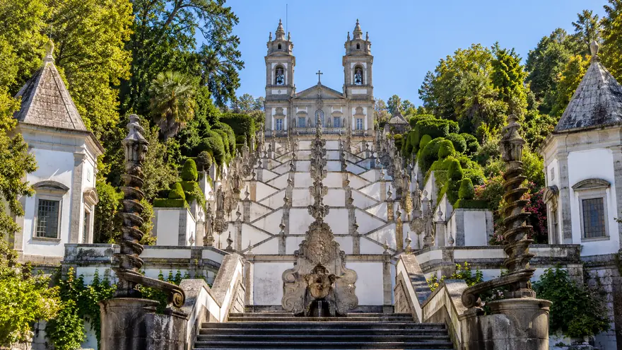 The baroque staircase of the Bom Jesus do Monte sanctuary in Braga with its gardens
